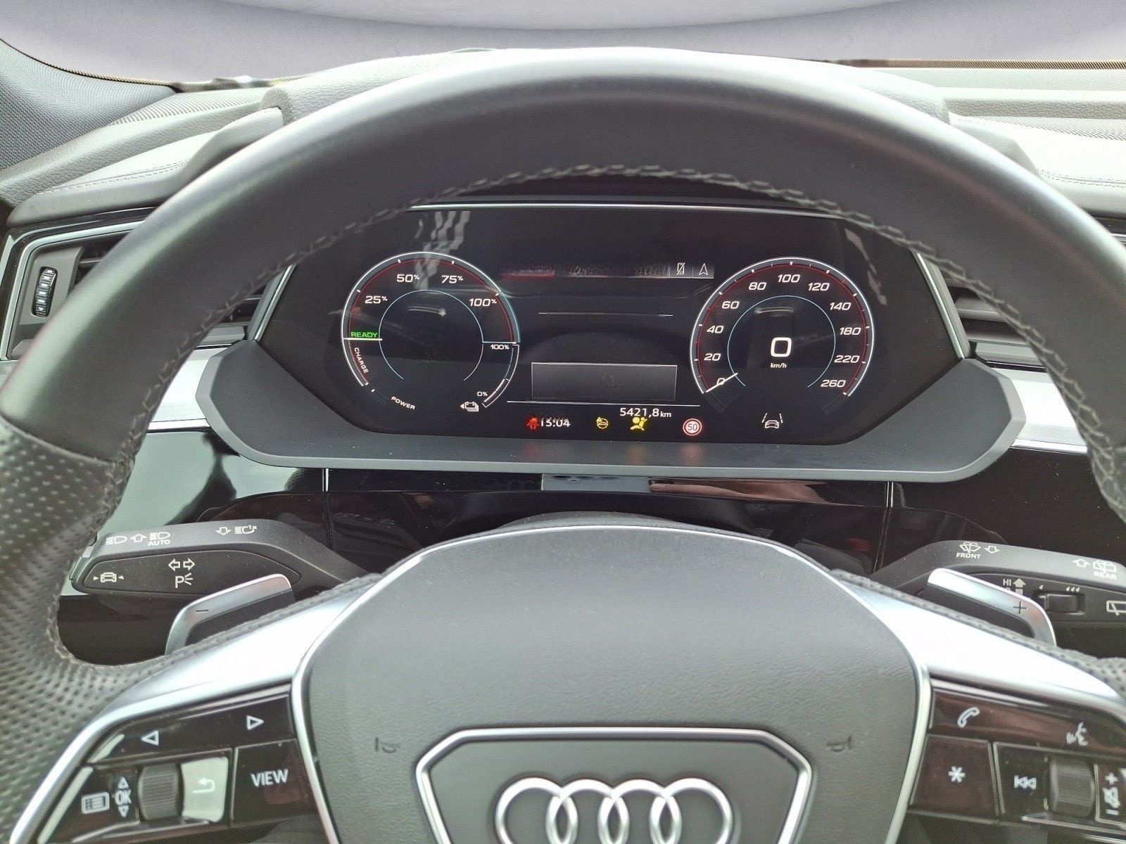 Audi e-tron S line 50 quattro 230 #AHK #HEAD-UP #ACC foto 10