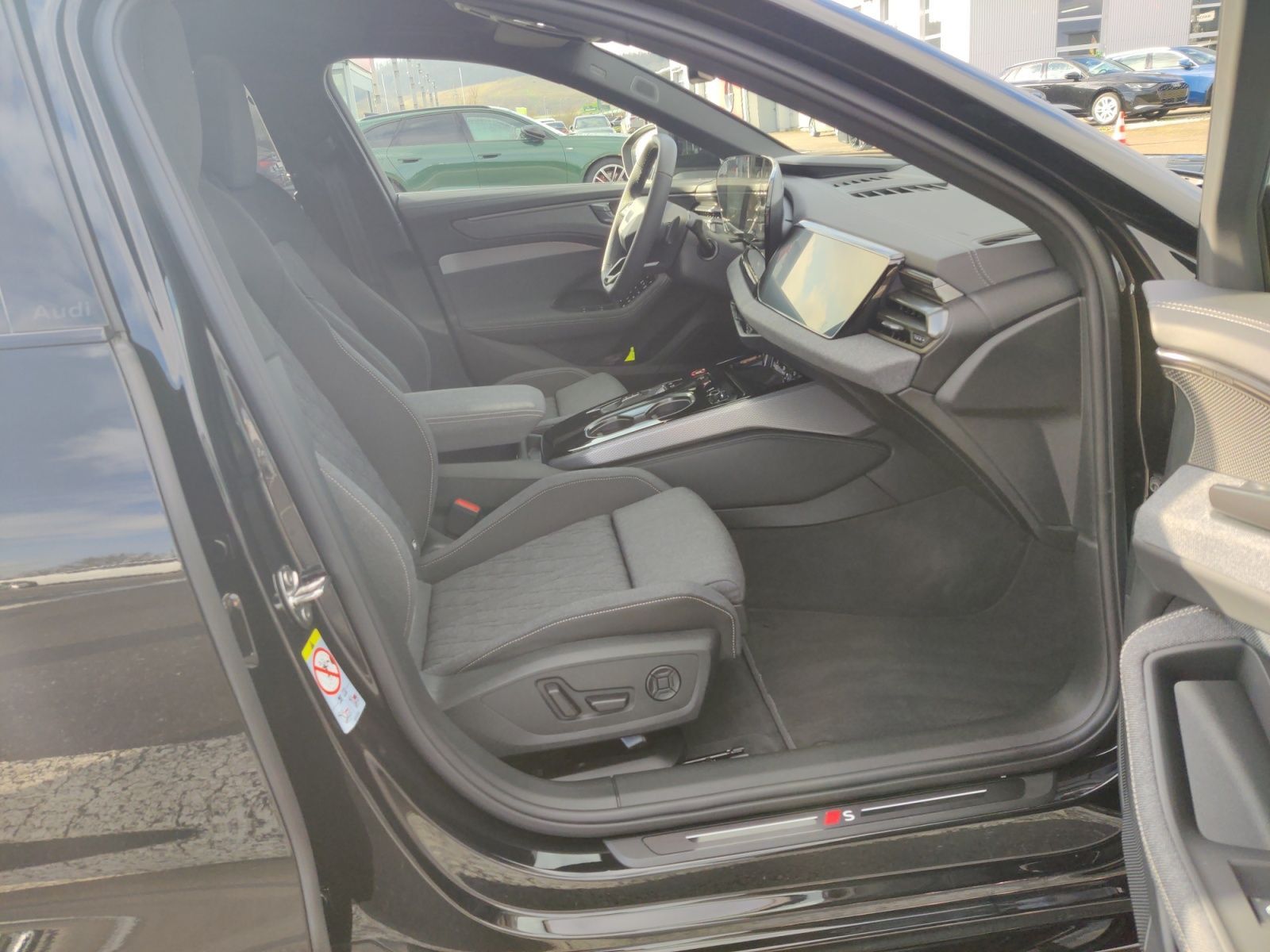 Audi A6 Limousine 150 KW TDI S-Tronic S-Line Luftfede foto 15