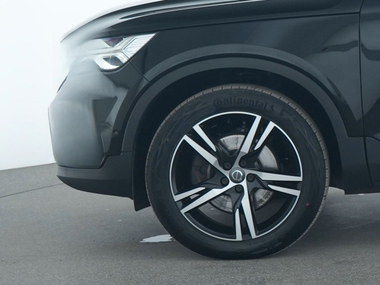 Volvo XC40 R Design 360°|LED|Kessy|CarPlay|SHZ|PDC foto 14