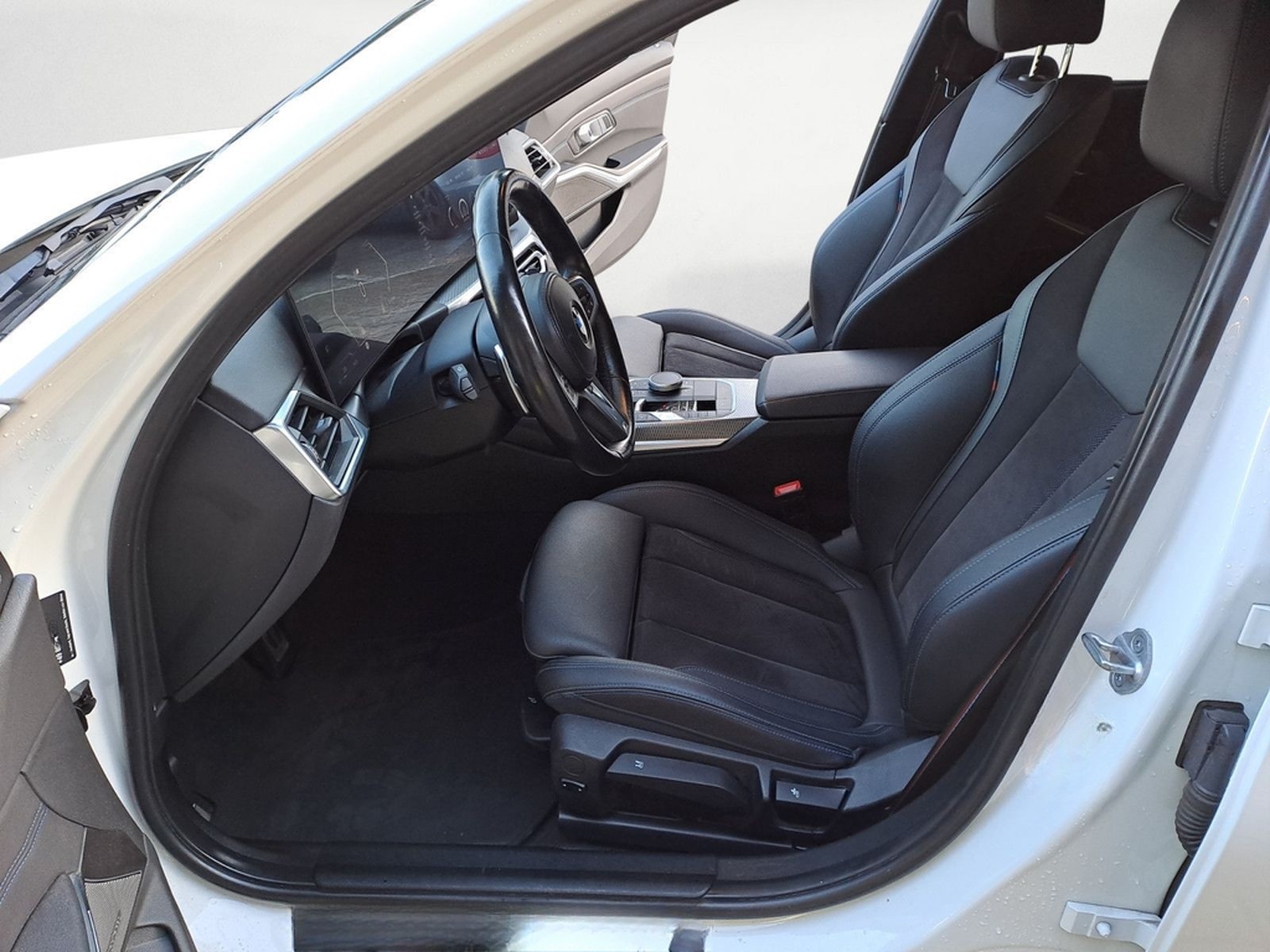 BMW 320i Touring Auto M Sportpaket Sport Aut. AHK foto 8