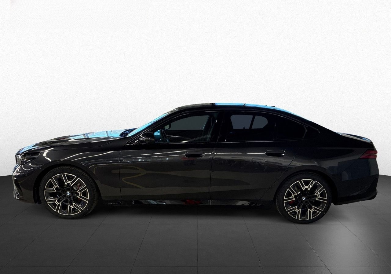 BMW 520d M Sportpaket Pro Innovations Paket HUD Navi foto 10