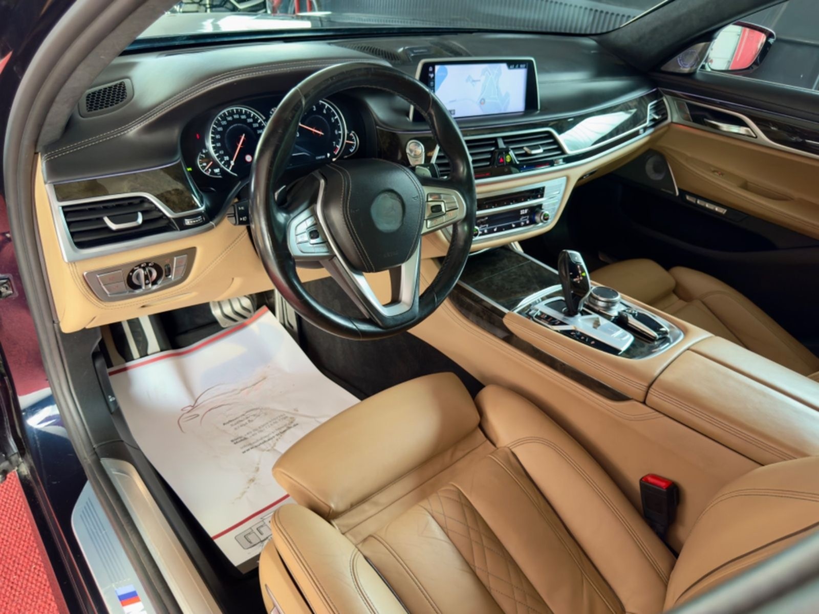 BMW 750i M Sport Laser Bowers Individual Sportabgas foto 21