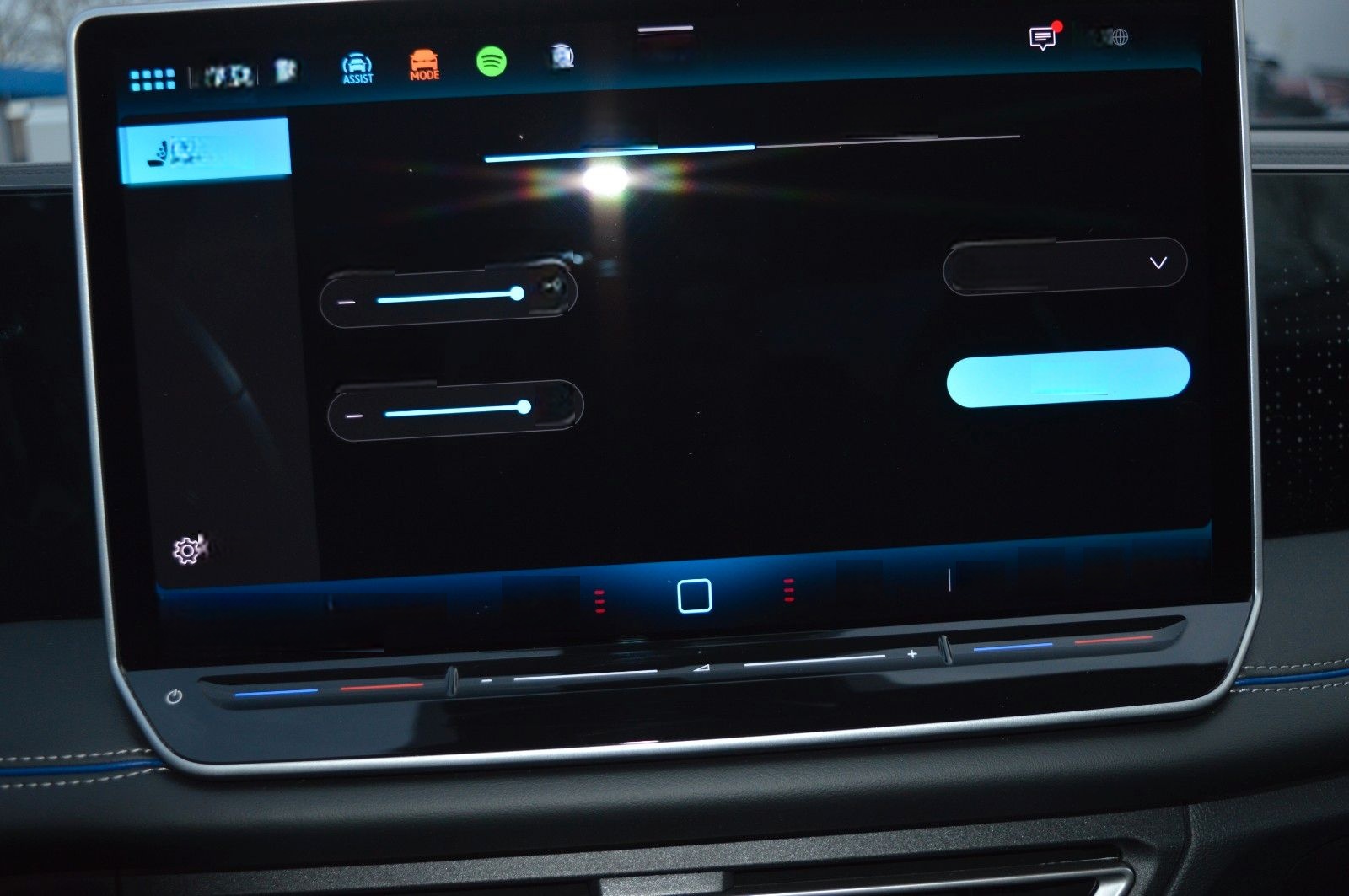 Volkswagen Tiguan 2.0 TDI 4Motion R-Line, AHK, Matrix, 20" foto 20