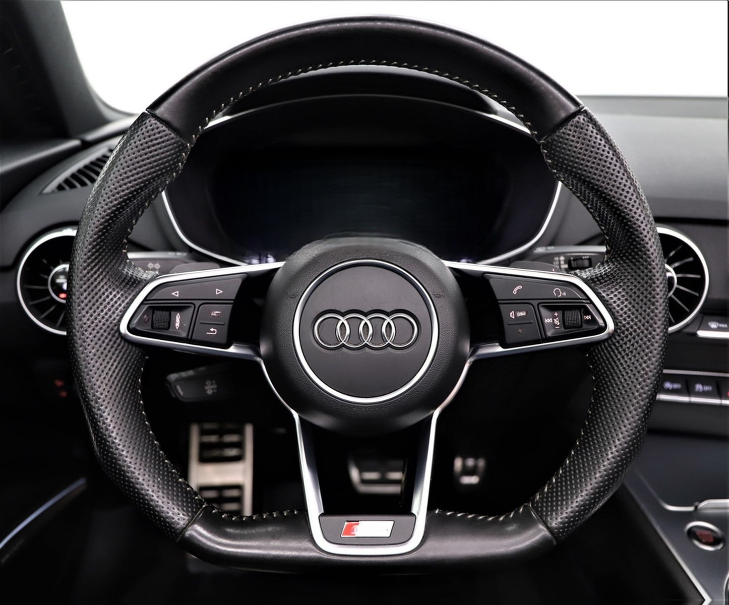 Audi TT 2.0TFSI 230PS Roadster Quattro S-Line Virtual foto 28