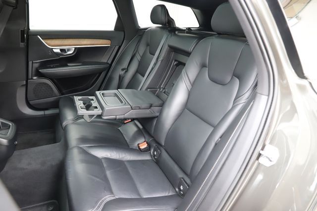 Volvo V90 2.0 T5 254PS Inscription Pano ACC LED 360° foto 14