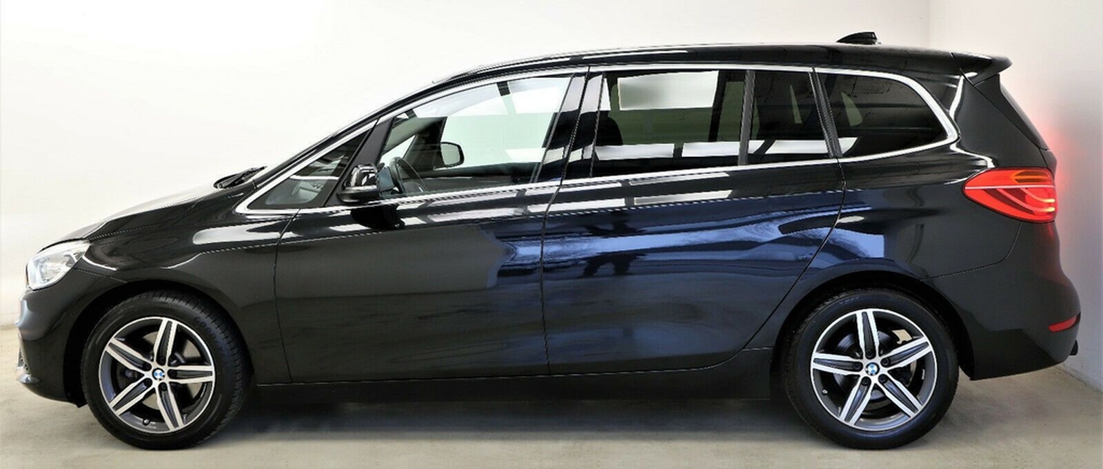 BMW 220i Grand Tourer 192PS Sport Line Pano Head-Up foto 5