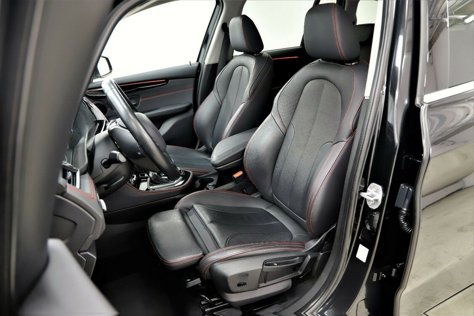 BMW 220i Grand Tourer 192PS Sport Line Pano Head-Up foto 9