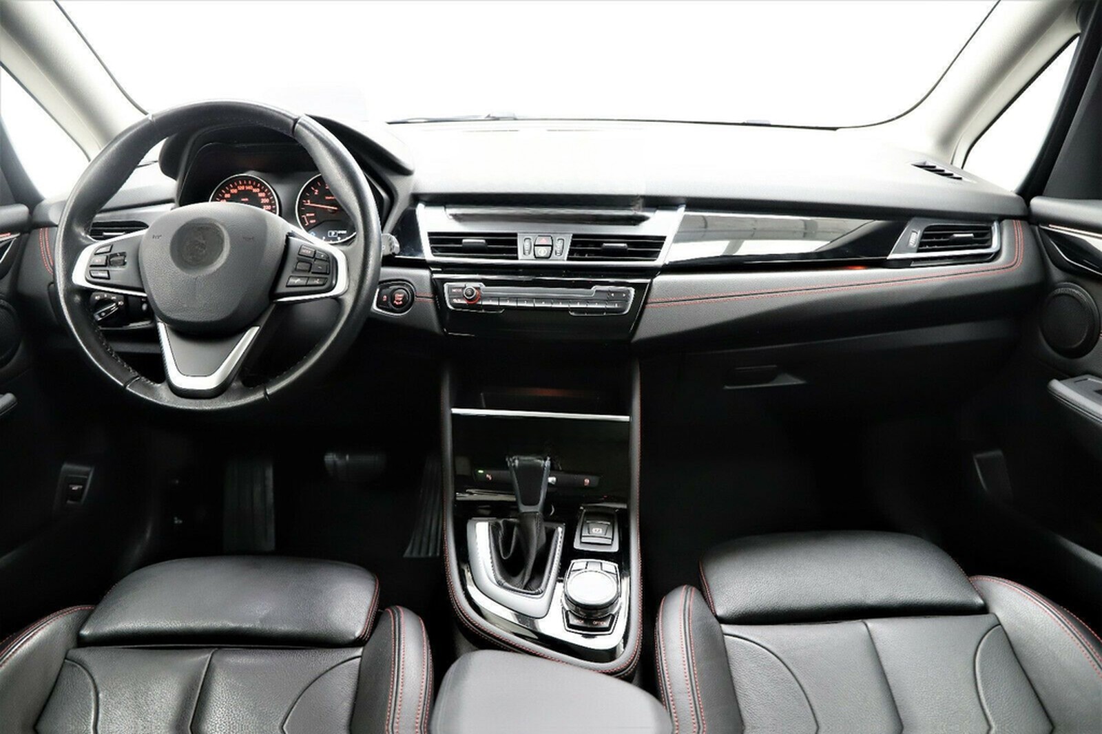 BMW 220i Grand Tourer 192PS Sport Line Pano Head-Up foto 10