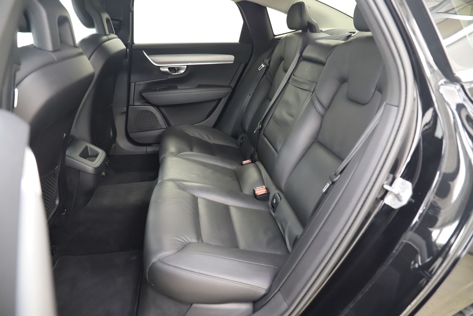 Volvo S90 2.0 T4 190PS Momentum Memory Carplay ACC  foto 11