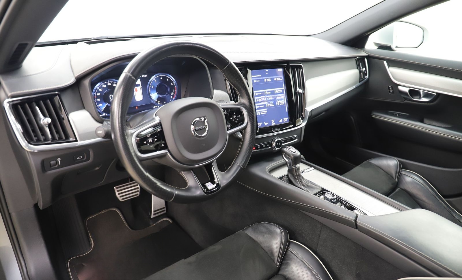 Volvo S90 2.0 T6 320PS AWD R Design HUD ACC Carplay foto 13