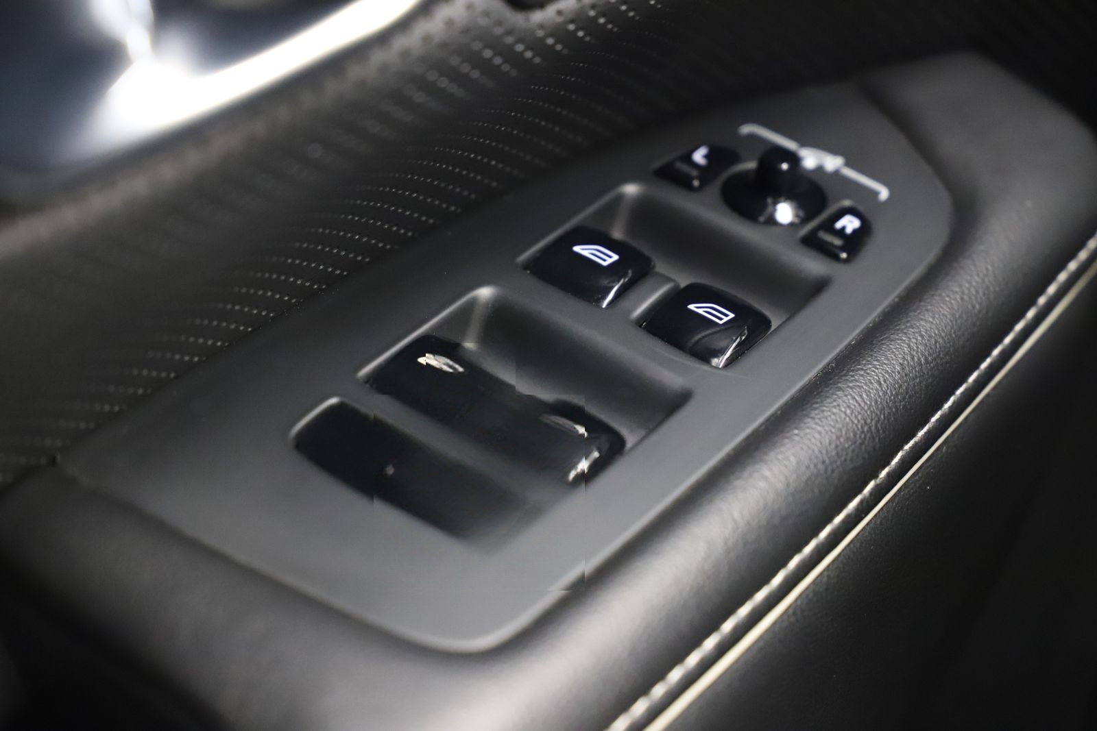 Volvo S90 2.0 T6 320PS AWD R Design HUD ACC Carplay foto 23