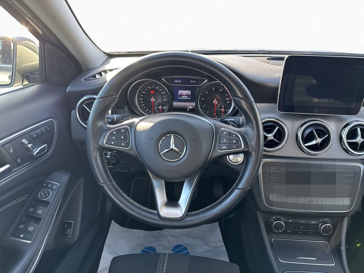 Mercedes-Benz GLA 220 4Matic AHK SHZ SpoSi MEM Bluetooth Navi foto 13