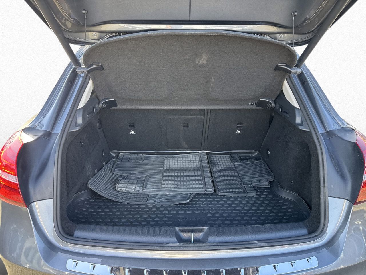 Mercedes-Benz GLA 220 4Matic AHK SHZ SpoSi MEM Bluetooth Navi foto 15