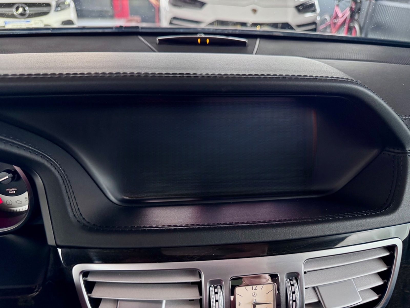 Mercedes-Benz E 500 T 4Matic Distronic Airmatic Pano 360° foto 12