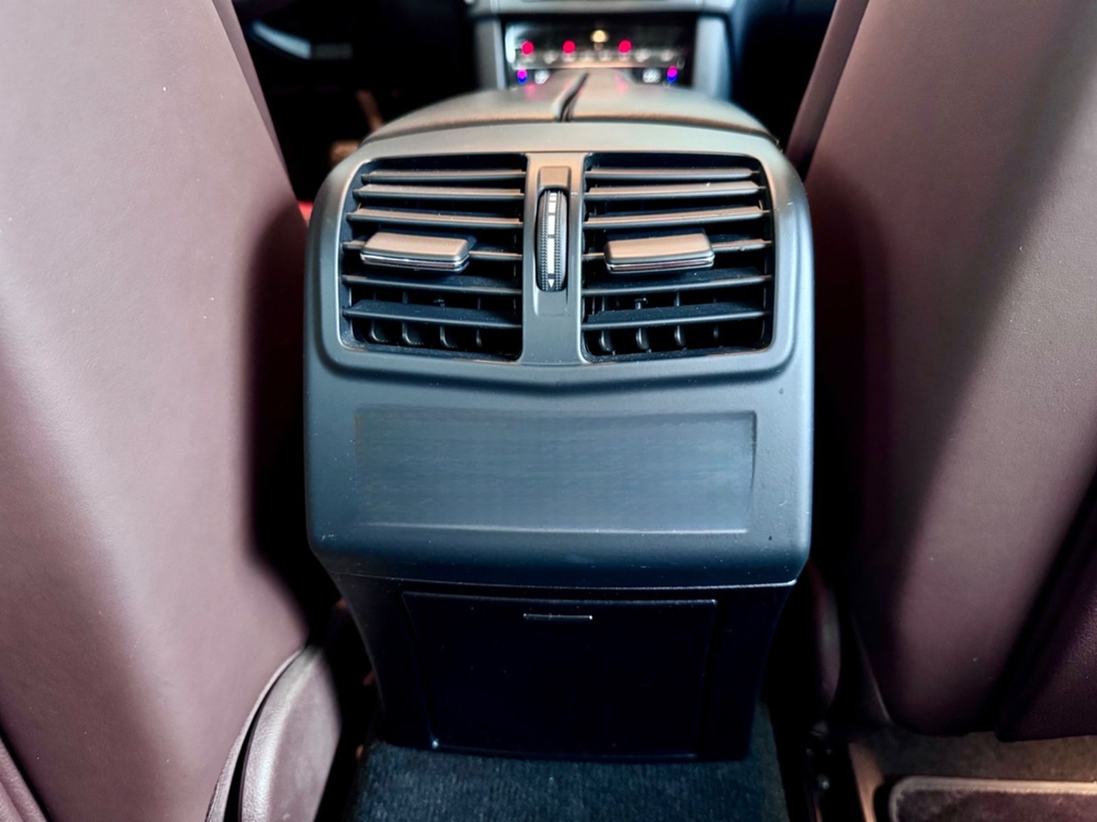 Mercedes-Benz E 500 T 4Matic Distronic Airmatic Pano 360° foto 29