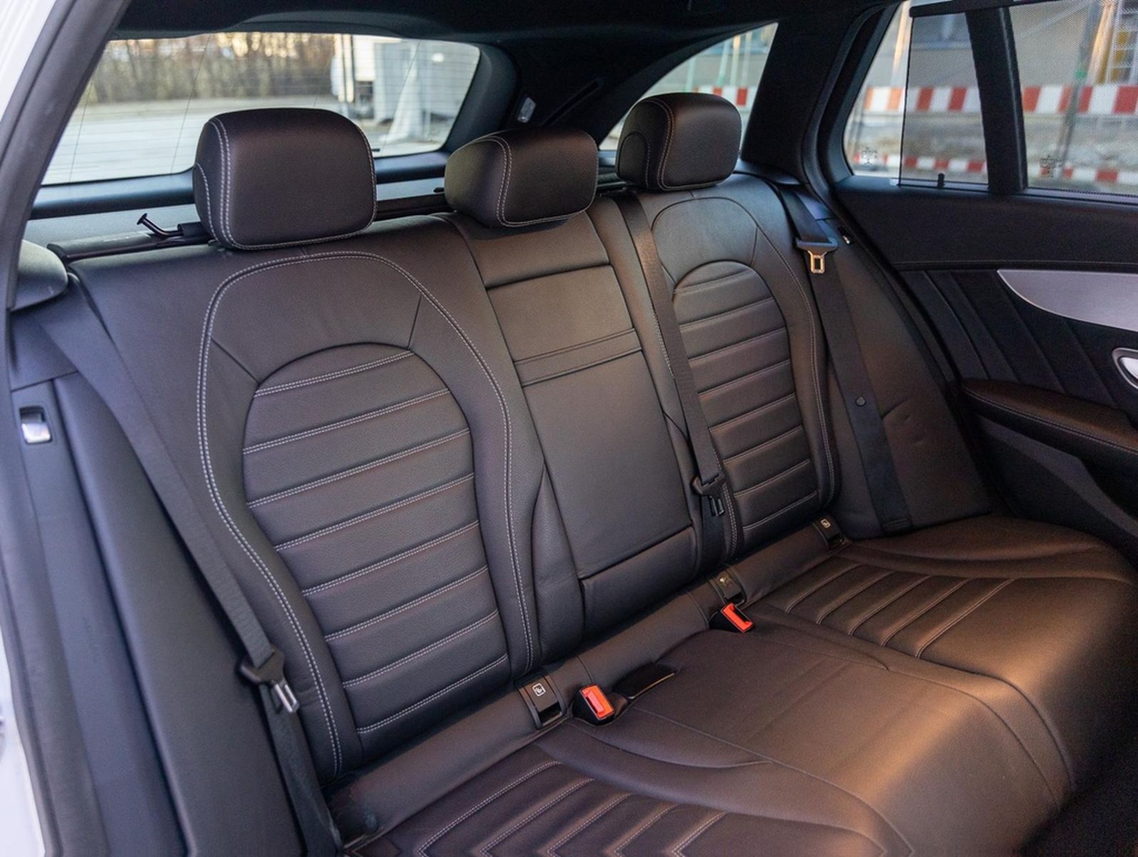 Mercedes-Benz C450/C 43 T AMG 4Matic/BURM./COMAND/HEAD-UP/LED foto 18