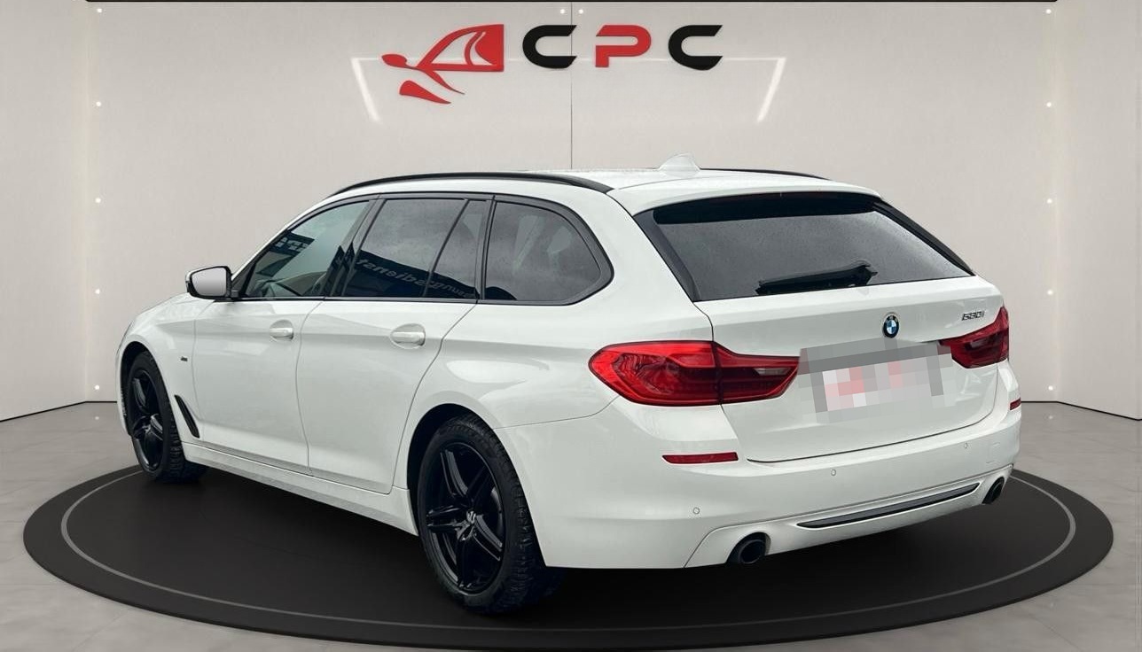 BMW 530 5 Touring 530 i Sport Line foto 4
