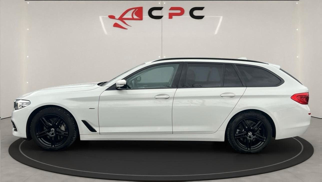 BMW 530 5 Touring 530 i Sport Line foto 8