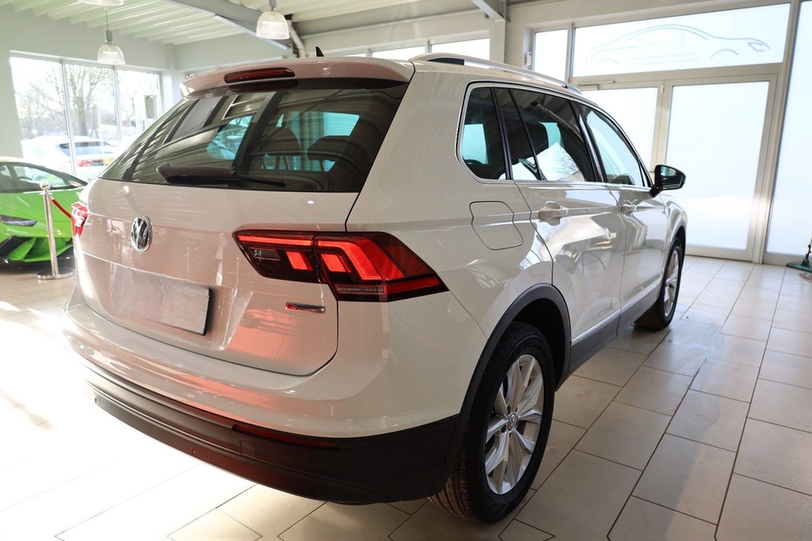 Volkswagen Tiguan 2.0 TSi 4Motion Standheizung* foto 4