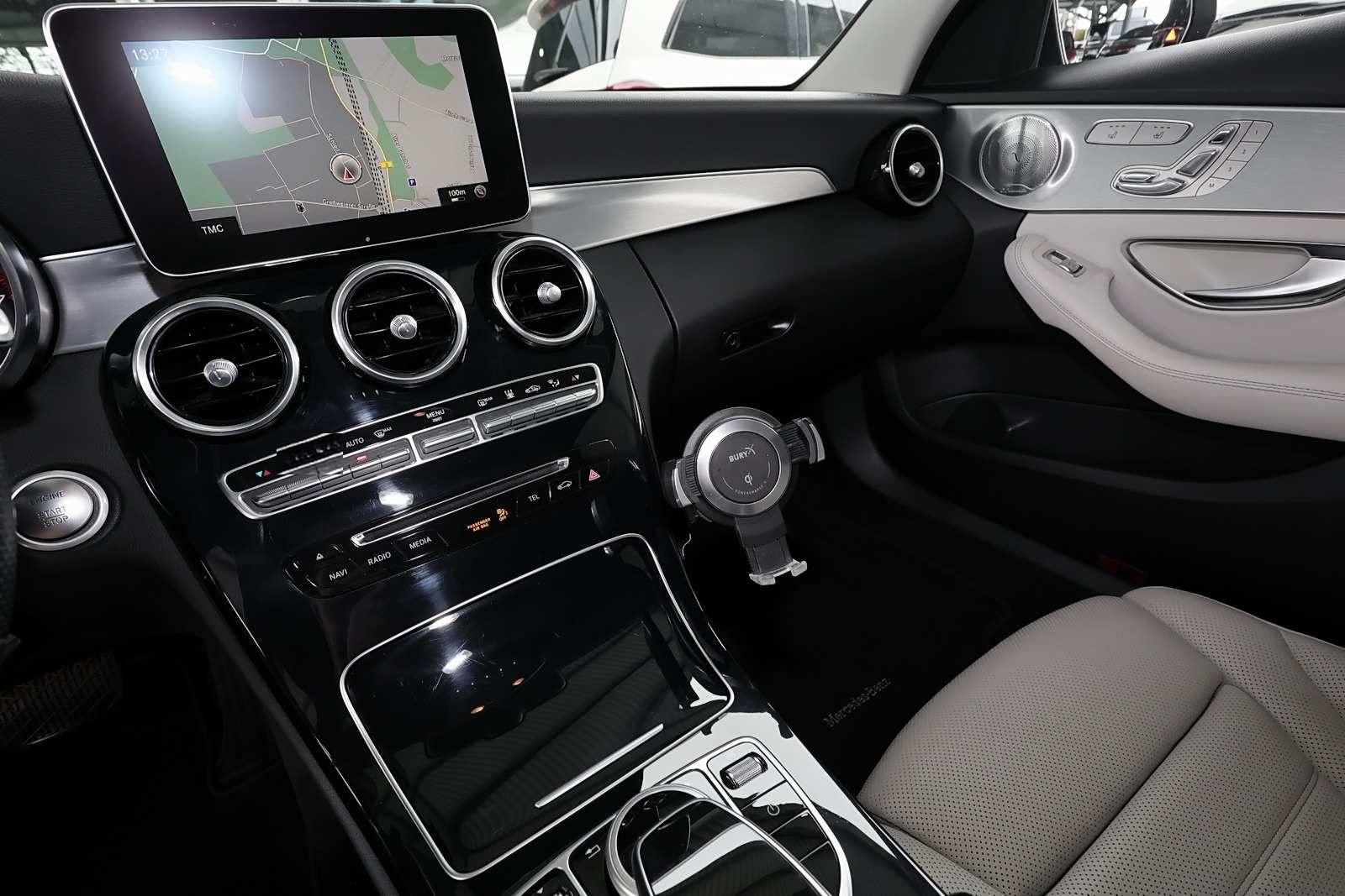 Mercedes-Benz C 350 e T AHK+DISTRO+TOTWINKEL+MEMORY+LED+17" foto 9