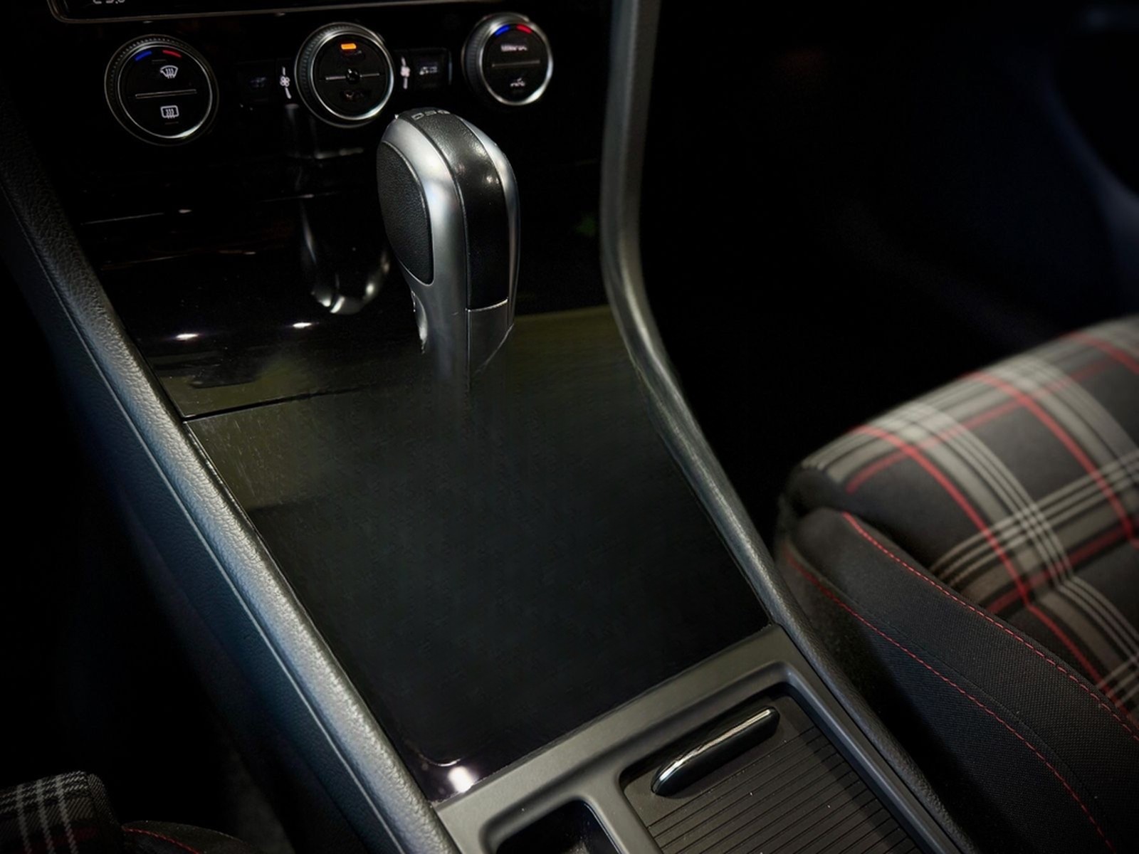 Volkswagen GTI Performance BMT|DSG|VIRTUAL|NAVI| foto 28