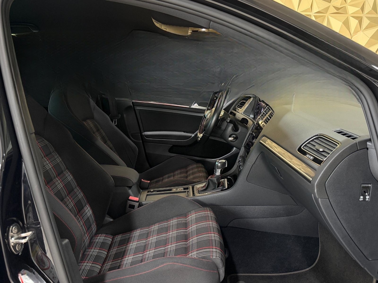 Volkswagen GTI Performance BMT|DSG|VIRTUAL|NAVI| foto 8
