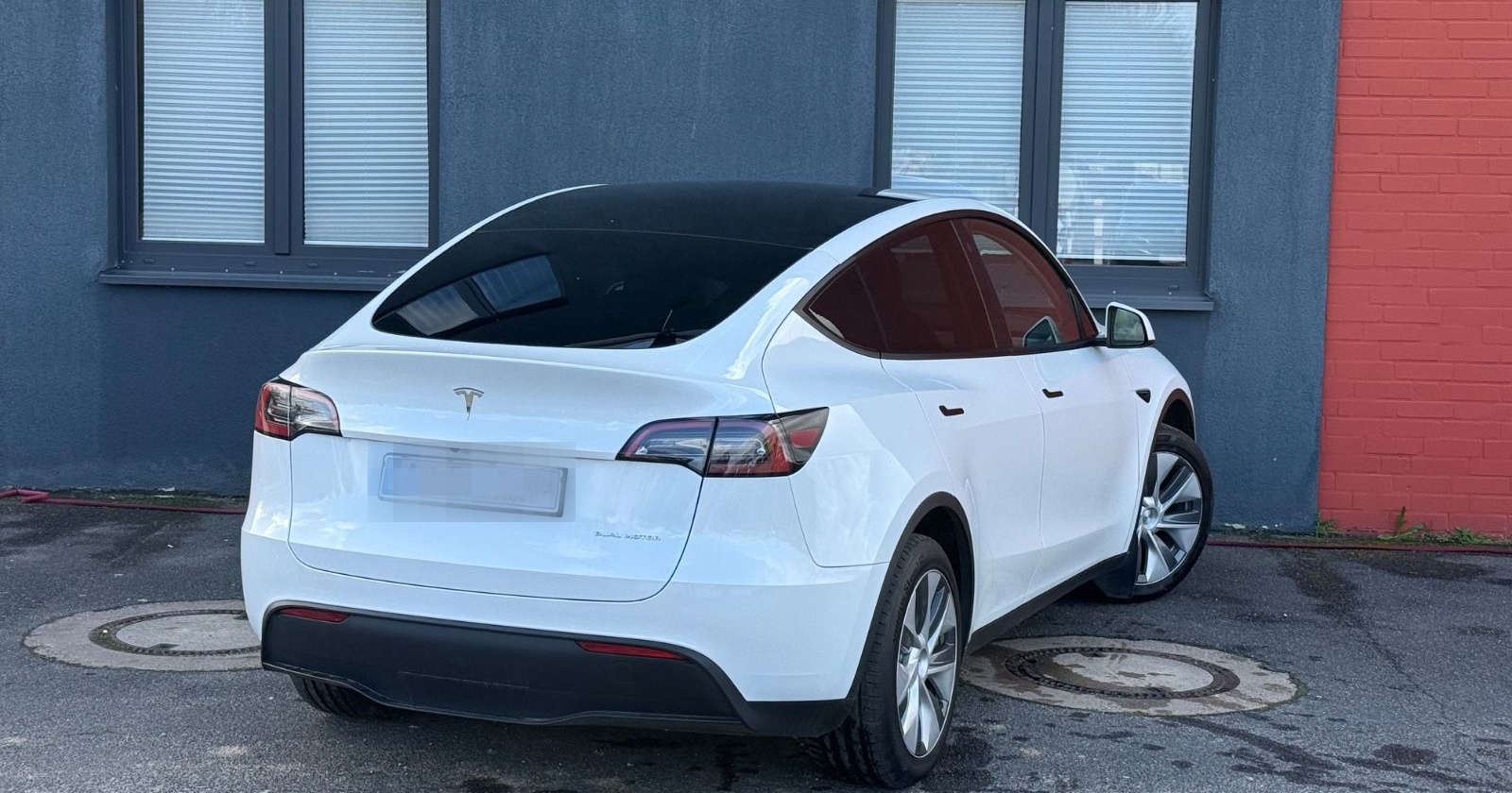 Tesla Model Y | Long Range AWD | NEU TüV |  SOH 93% foto 3