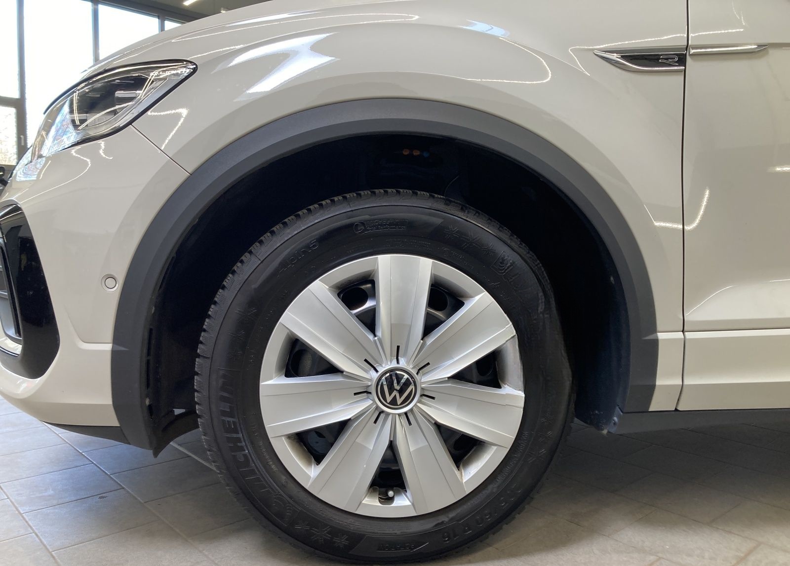 Volkswagen T-Roc TSI DSG R-Line LED-Plus ACC Navi foto 12
