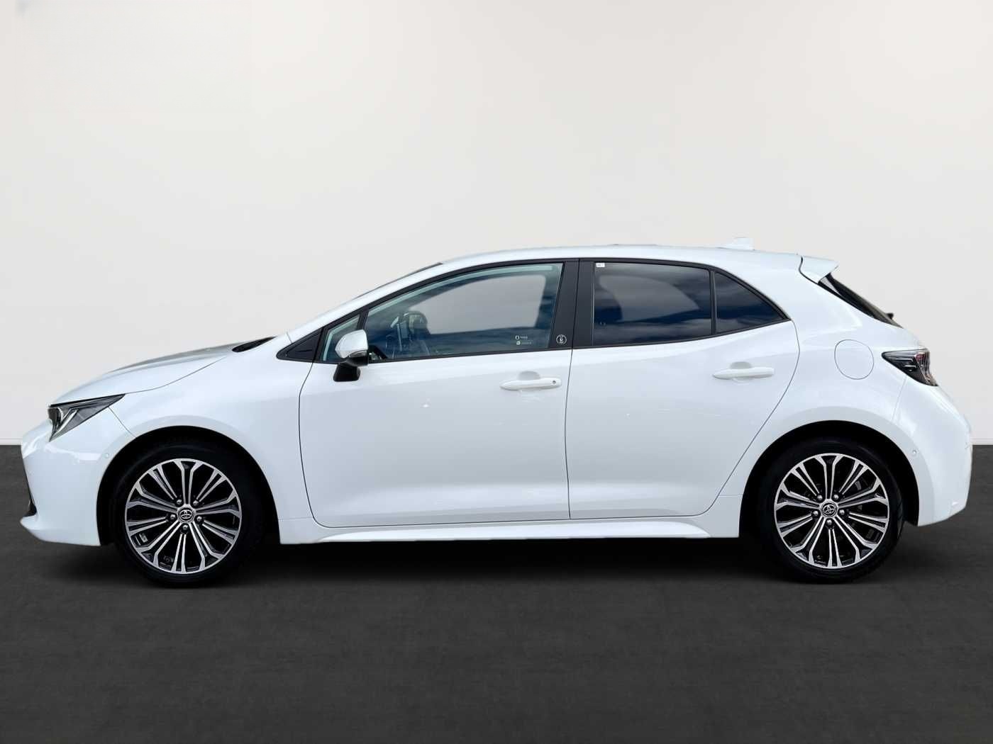 Toyota Corolla 1.8 Hybrid Team Deutschland KAMERA SHZ foto 3