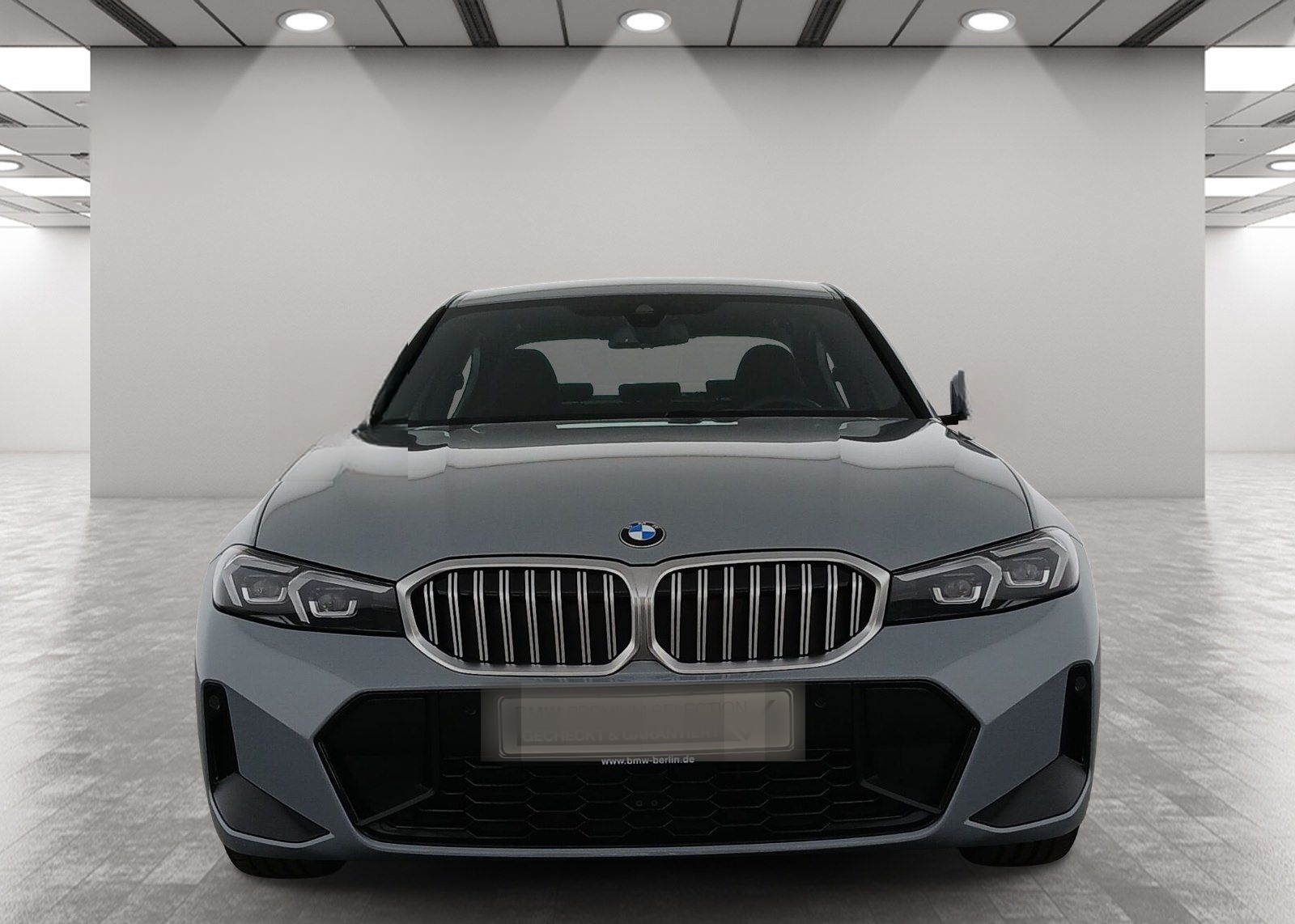 BMW 318i Limousine M Sport Navi AHK Kamera Alarm foto 4
