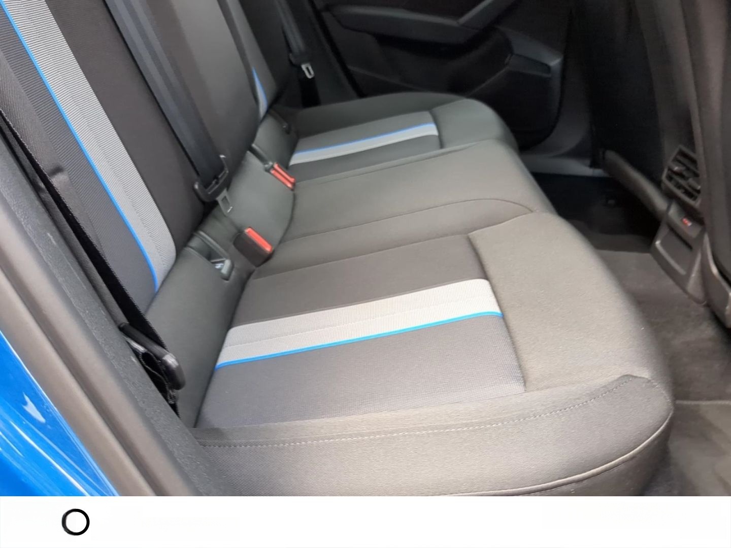 Audi A3 Sportback 30 TFSI Navi LED virtual APS Plus foto 8