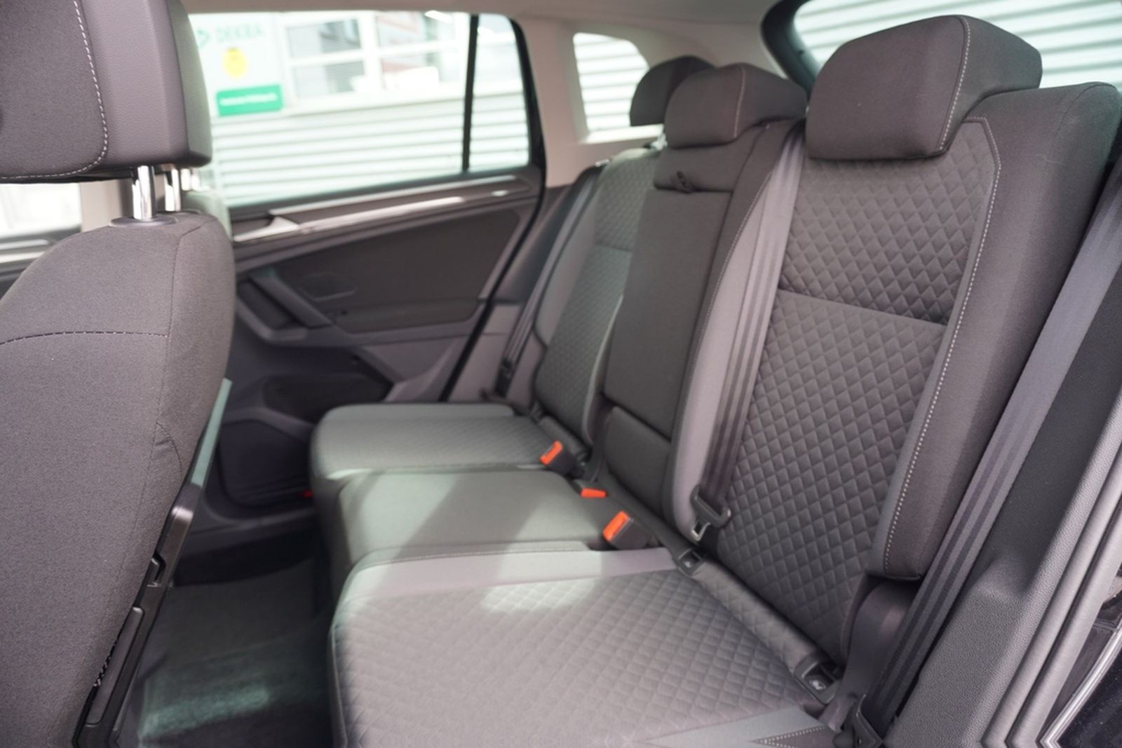 Volkswagen Tiguan 1.4  TSI Kamera Tempomat Sitzheizung AHK foto 29
