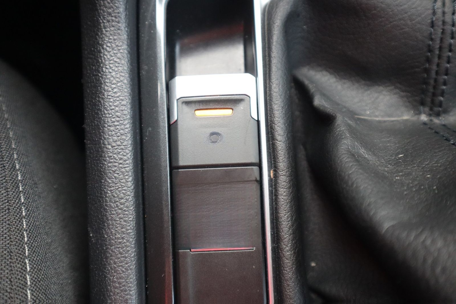Volkswagen Tiguan 1.5 TSI AAC LED SHZ Navi ErgoActiv ACC Al foto 28