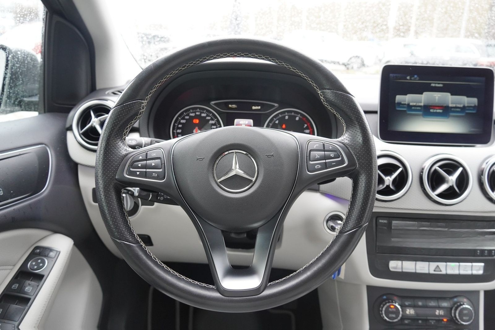 Mercedes-Benz B220 Urban 4Matic LED Navi Totwinkel Kamera SHZ foto 15