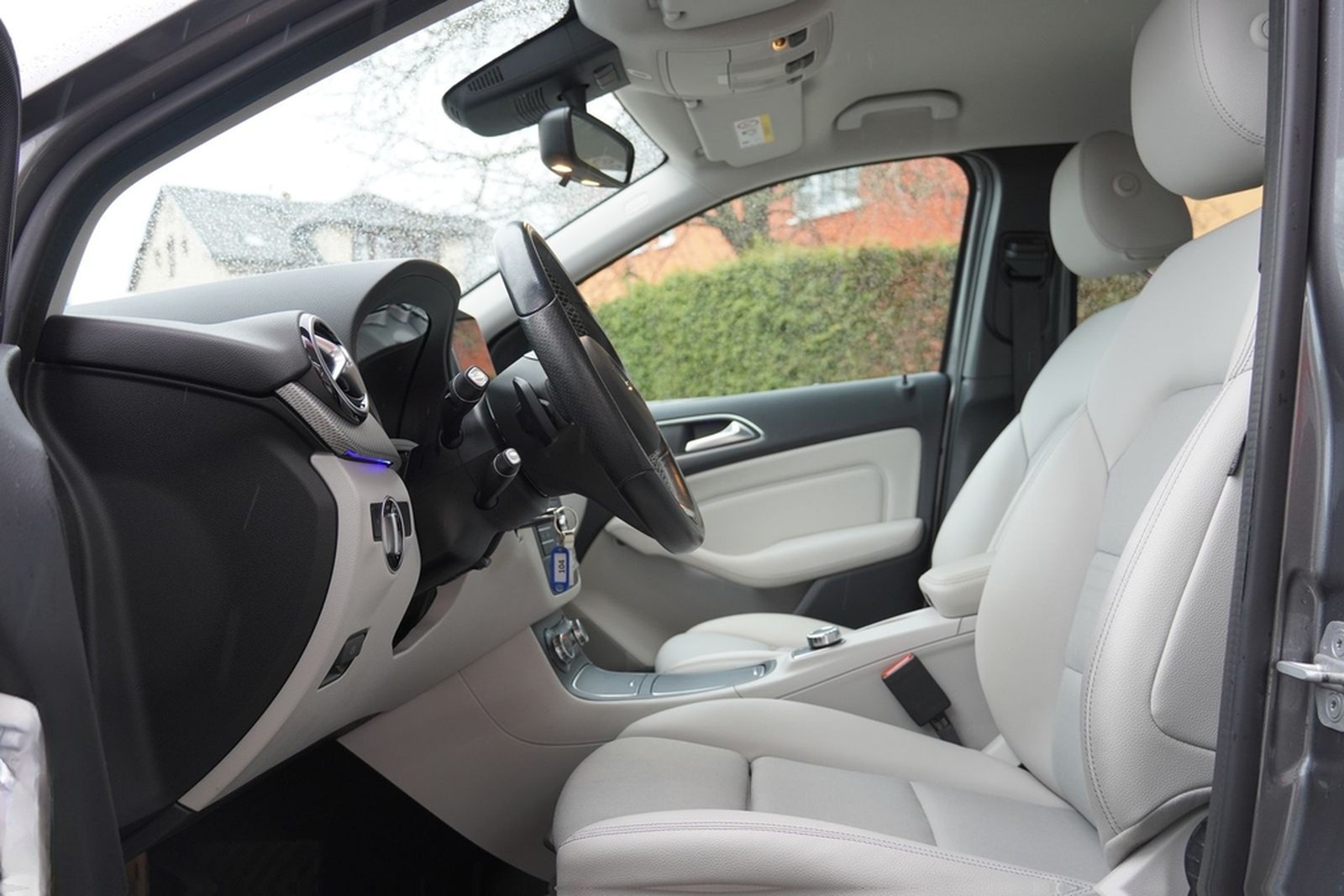 Mercedes-Benz B220 Urban 4Matic LED Navi Totwinkel Kamera SHZ foto 23