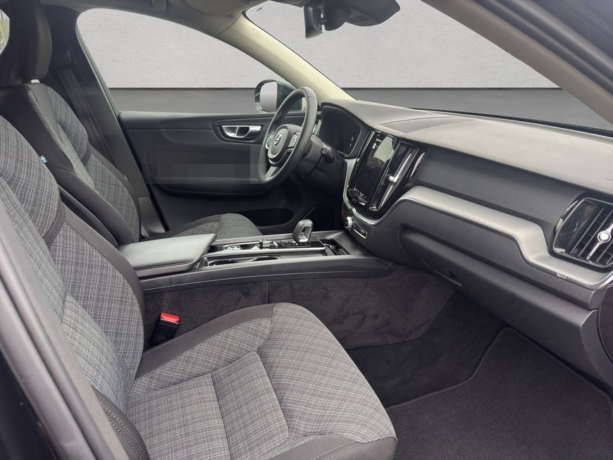 Volvo XC60 B4 Aut BLIS PilotAssist Voll-LED Google-Map foto 15