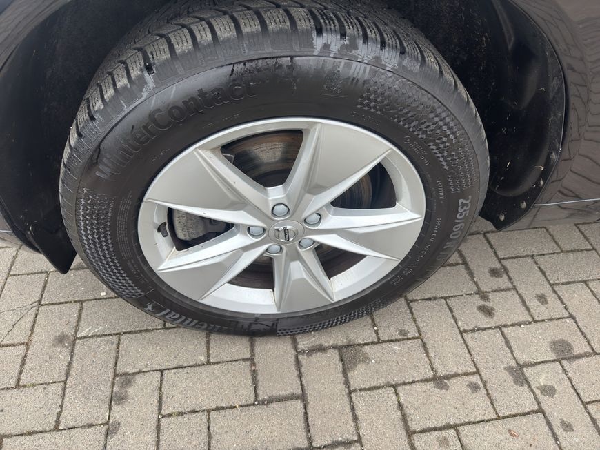 Volvo XC60 B4 Aut BLIS PilotAssist Voll-LED Google-Map foto 17