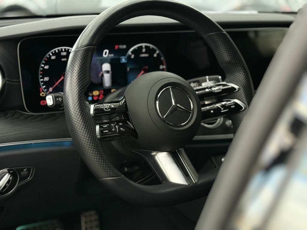 Mercedes-Benz E 220 T d AMG-Line, LED, Leder, 360°, DAB, MBUX foto 11