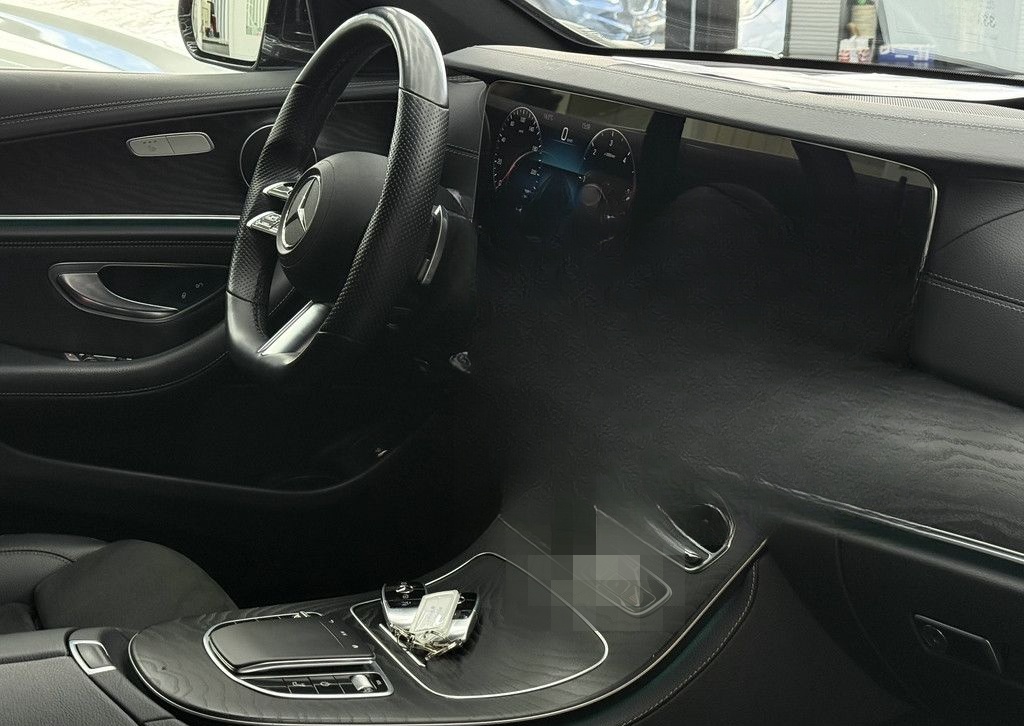 Mercedes-Benz E 220 T d AMG-Line, LED, Leder, 360°, DAB, MBUX foto 17