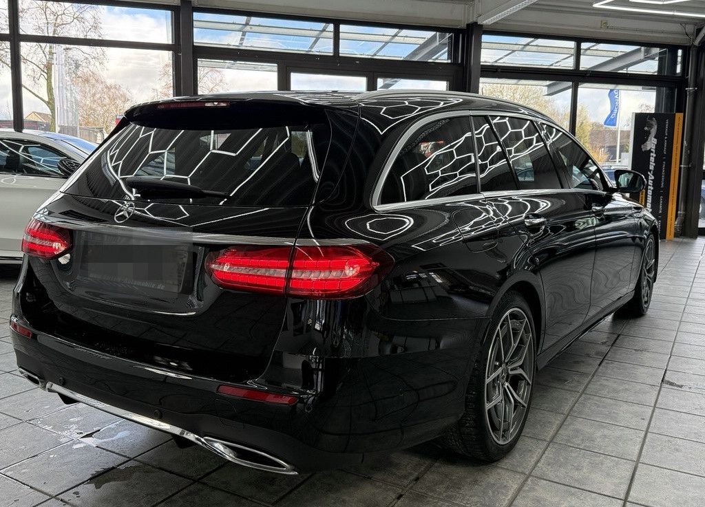 Mercedes-Benz E 220 T d AMG-Line, LED, Leder, 360°, DAB, MBUX foto 3