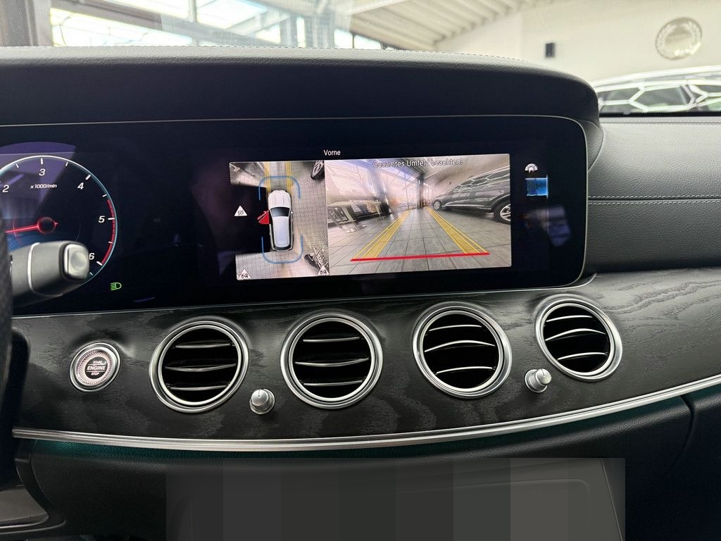Mercedes-Benz E 220 T d AMG-Line, LED, Leder, 360°, DAB, MBUX foto 6