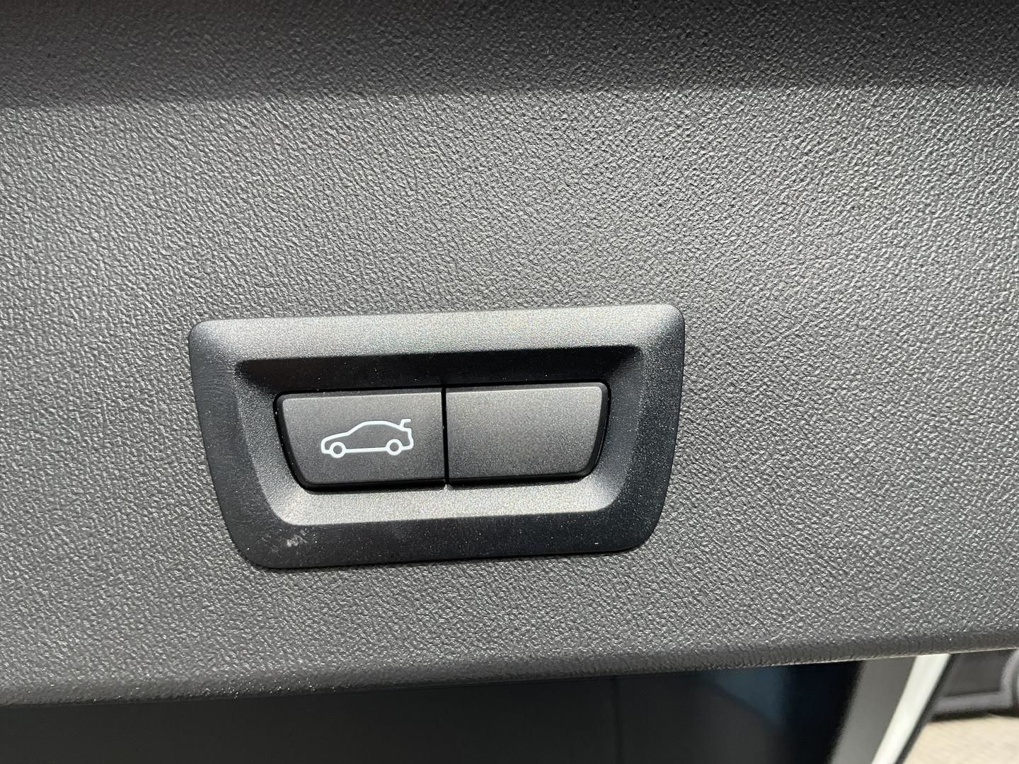 BMW X3 20i xDrive AHK SHZ Navi Digi CP LED Klima Dri foto 16