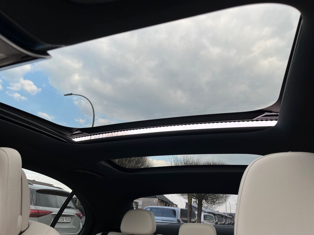 Mercedes-Benz E 220 d AMG*Night*SUPERSCREEN*Pano*Burm4D*21''* foto 18