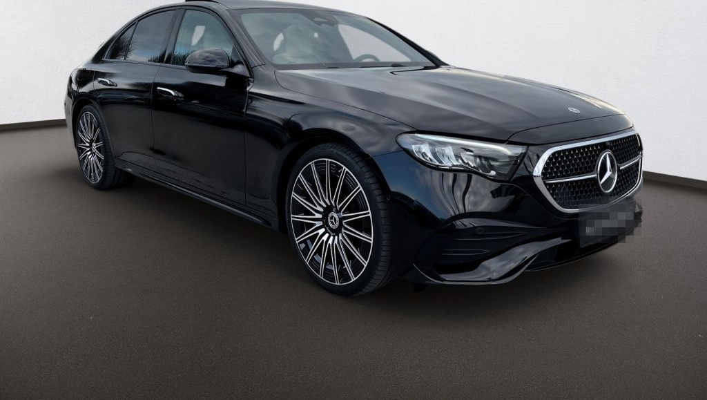 Mercedes-Benz E 220 d AMG*Night*SUPERSCREEN*Pano*Burm4D*21''* foto 6