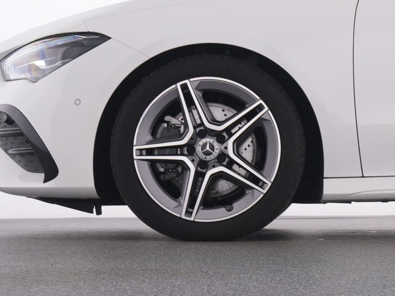 Mercedes-Benz CLA 200 AMG+LED-HP+KeylGo+Kamera+Totw+Sound+PTS+ foto 20