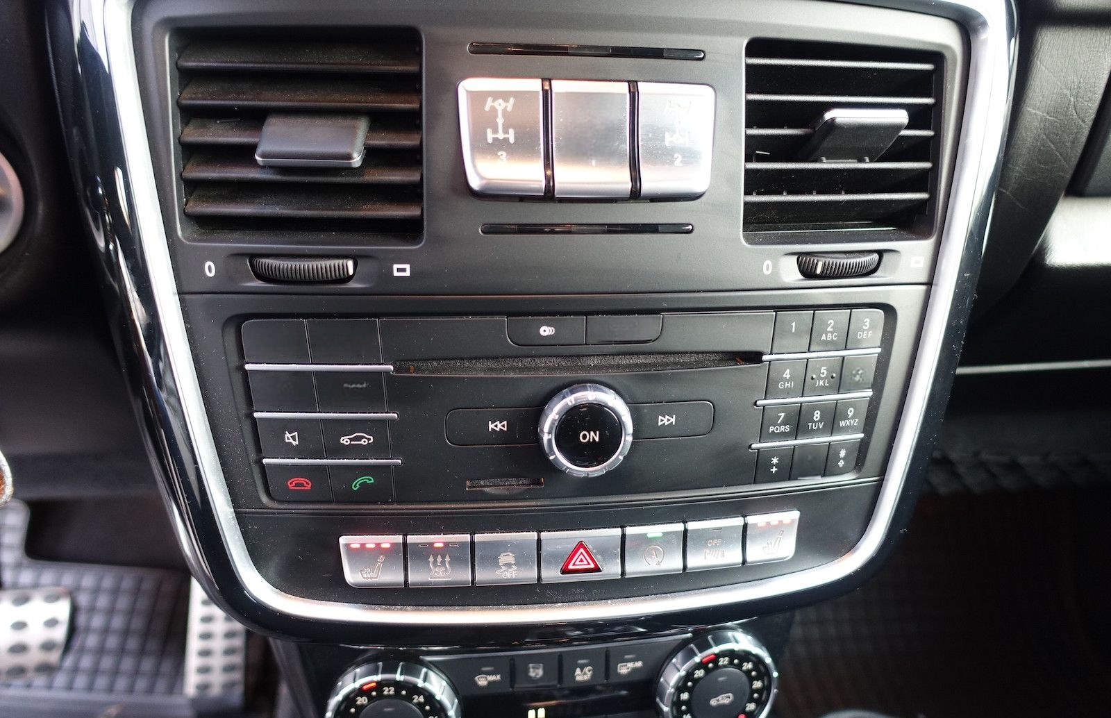 Mercedes-Benz G 350 d Navi Kamera PDC AHK Memory Standheizung foto 11