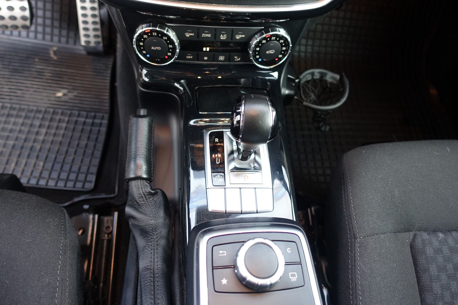 Mercedes-Benz G 350 d Navi Kamera PDC AHK Memory Standheizung foto 10