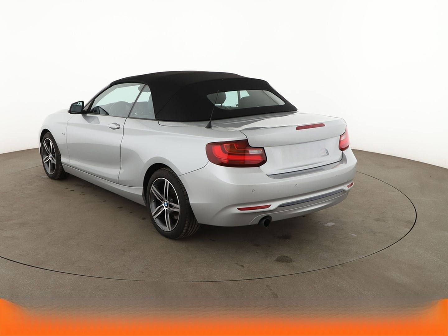BMW 2er 220i Sport Line Aut.*NAVI*TEMPO*PDC*SHZ* foto 4