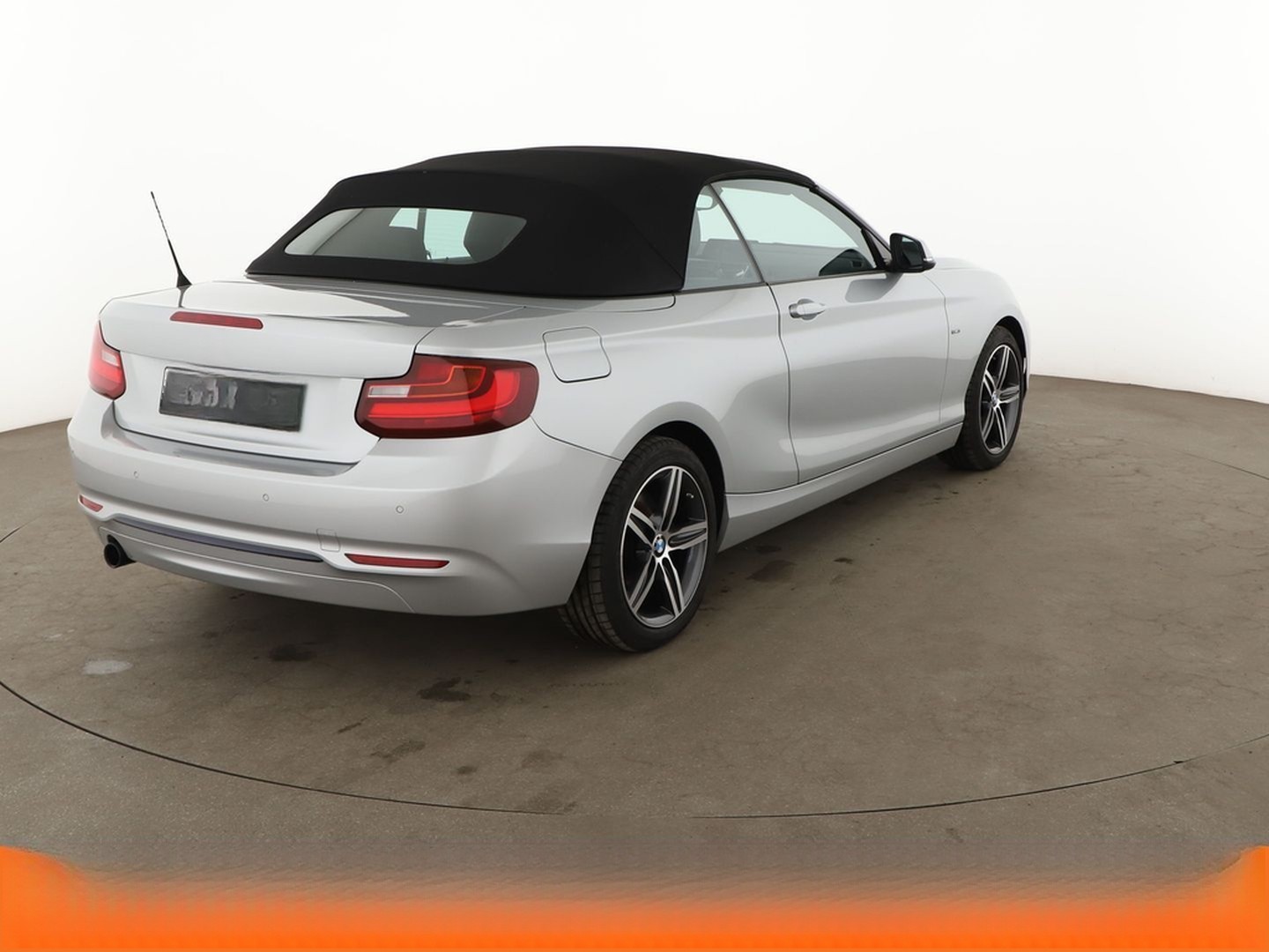 BMW 2er 220i Sport Line Aut.*NAVI*TEMPO*PDC*SHZ* foto 6