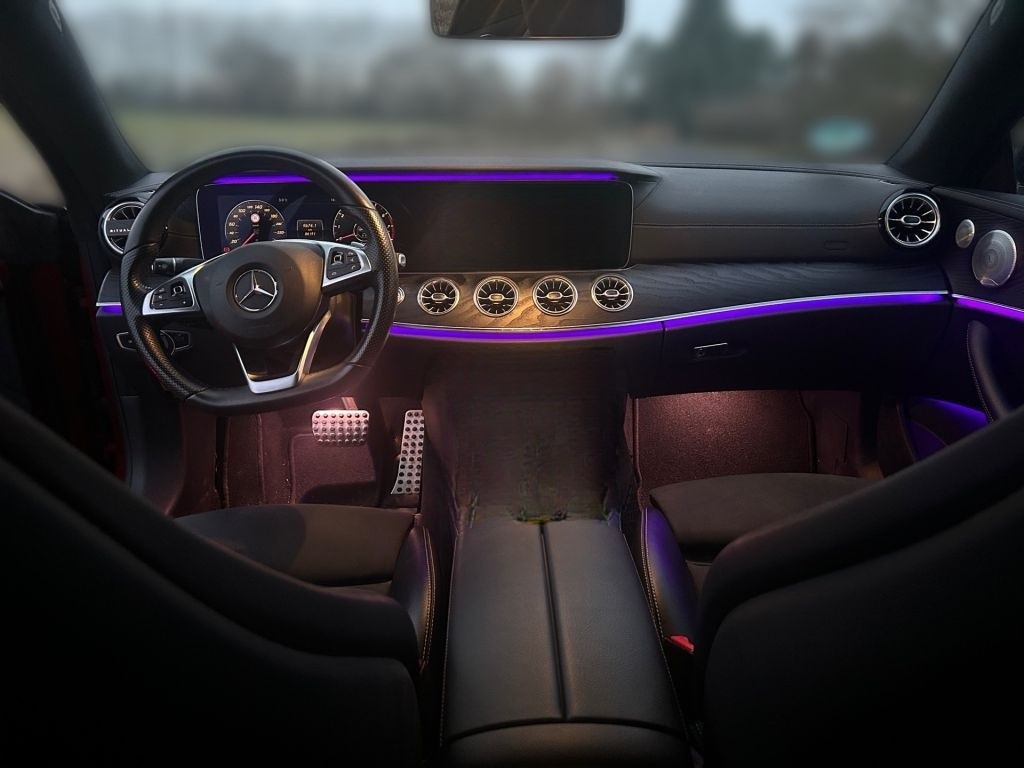 Mercedes-Benz E 200 Coupe 9G-TRONIC AMG Line foto 11